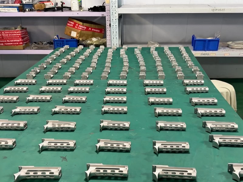 Strict Quality Sorting and Visual Inspection of ZNIX Slingshot Frames Before Final Assembly