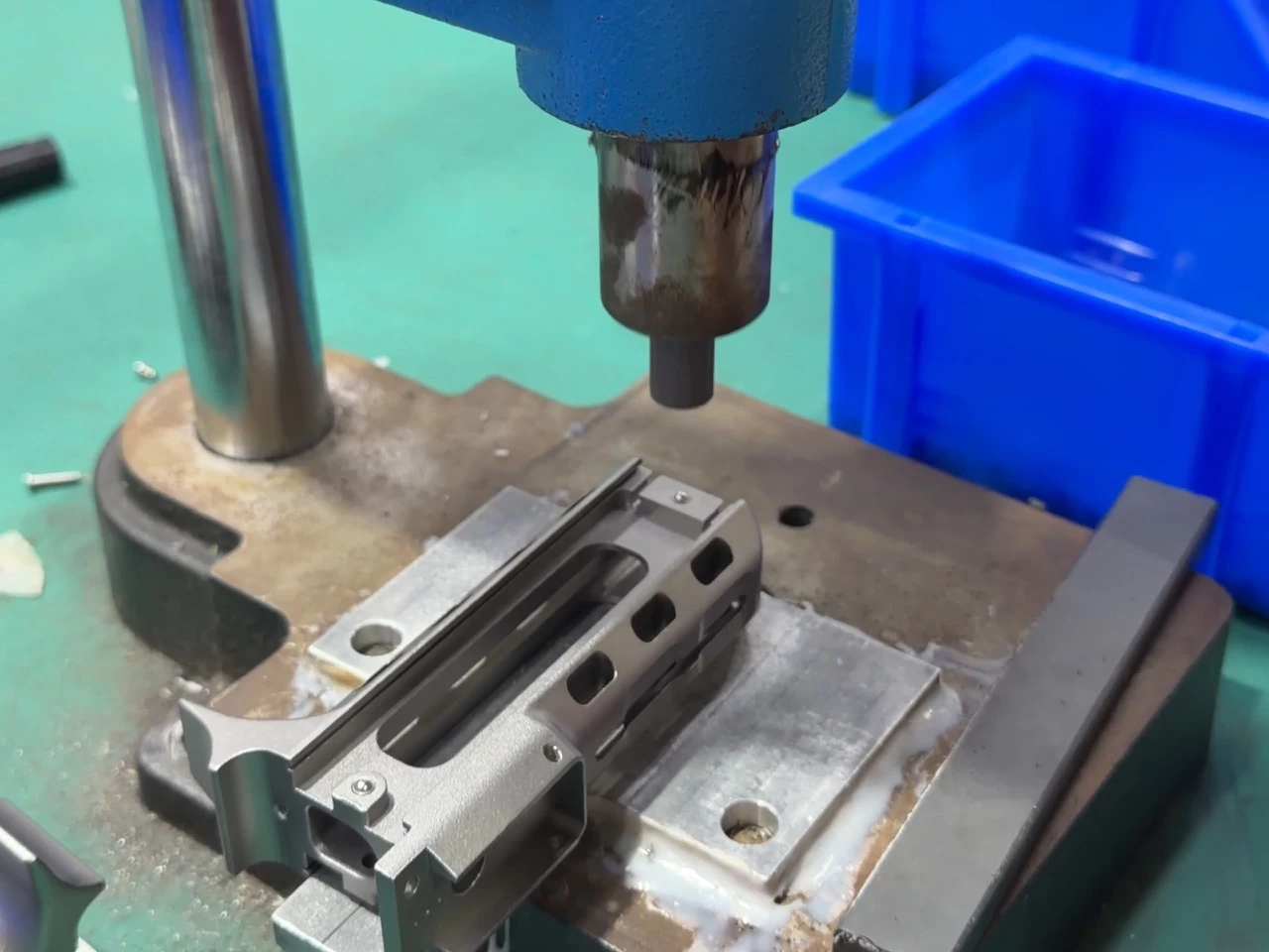 ZNIX Solid-Stock Build - CNC Machined from a Single Solid Metal Block for Maximum Structural Strength