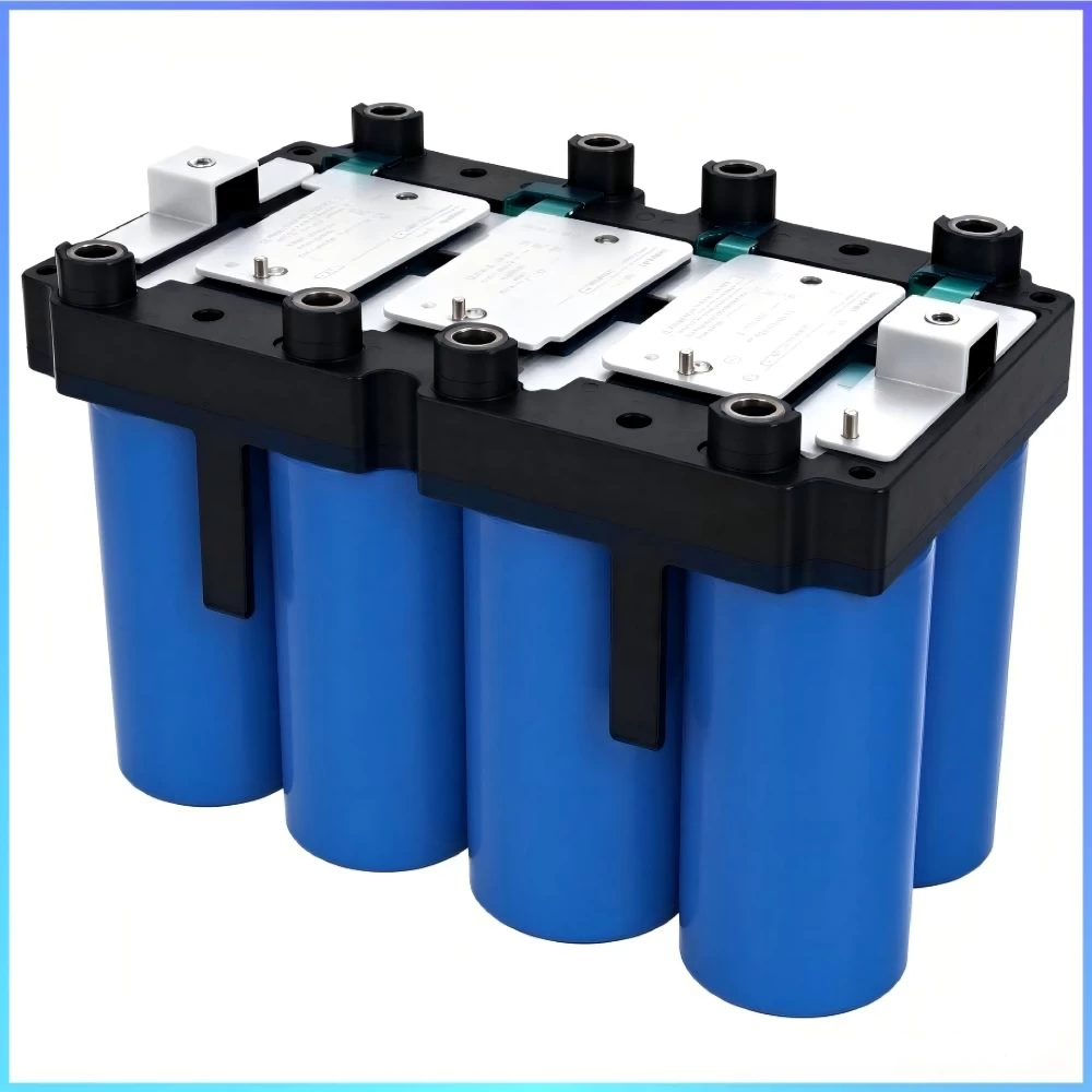 Inside Structure of 12V 100Ah Lithium Battery Pack with Blue Cells