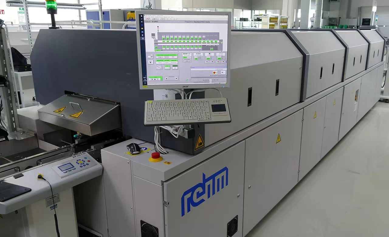 Electronics manufacturing equipment