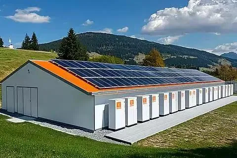 Solar-powered building for a Smart BMS energy storage application